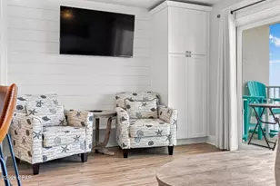 8743 Thomas Dr, Panama City, FL 32408 - Photo 20