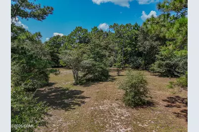 208 Kings Lake Boulevard, Defuniak Springs, FL 32433 - Photo 2