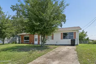 910 Nottingham Dr, Panama City, FL 32401 - Photo 1