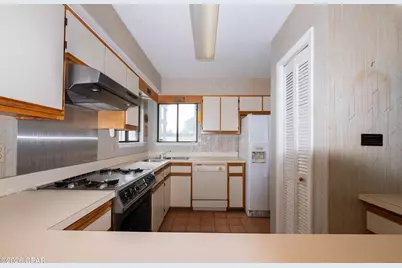 7124 Singleton Circle #B, Panama City, FL 32404 - Photo 10
