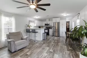 16751 Westwood Dr, Fountain, FL 32438 - Photo 4