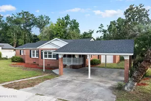20699 SE Sherry Ave, Blountstown, FL 32424 - Photo 2