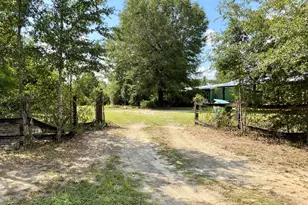 8869 NW Felix Flanders Rd, Altha, FL 32421 - Photo 46