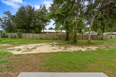 6675 Grande Oak Loop, Grand Ridge, FL 32442 - Photo 24