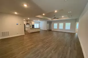 3033 Rachel Pl, Southport, FL 32409 - Photo 2