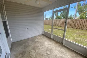 111 Abigail Ln, Panama City, FL 32404 - Photo 8