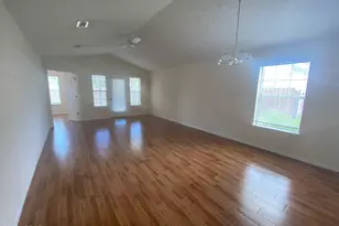 111 Abigail Ln, Panama City, FL 32404 - Photo 2
