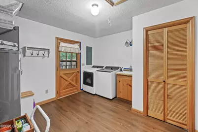 1576 Bass Road, Caryville, FL 32427 - Photo 18