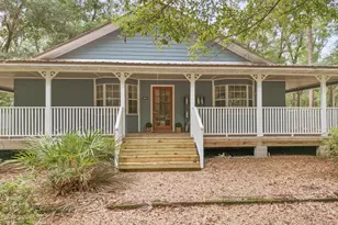 1576 Bass Rd, Caryville, FL 32427 - Photo 2