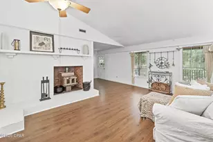 1576 Bass Rd, Caryville, FL 32427 - Photo 6