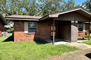 1711 Kentucky Ave, Lynn Haven, FL 32444 - Photo 1