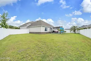 1186 Eisenhower Cir, Lynn Haven, FL 32444 - Photo 50