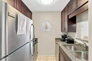 17214 Front Beach Rd, Panama City Beach, FL 32413 - Photo 10