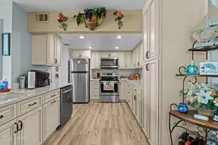 8815 Thomas Dr, Panama City, FL 32408 - Photo 12