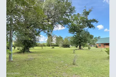 10102 Davenport Avenue, Youngstown, FL 32466 - Photo 12
