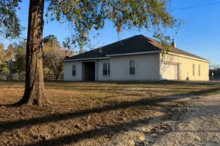 1379 Joe Neel Rd, Chipley, FL 32428 - Photo 2