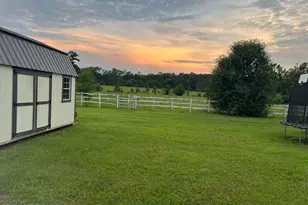1379 Joe Neel Rd, Chipley, FL 32428 - Photo 6