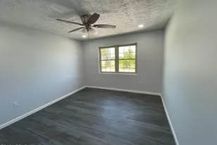 112 Parker Village Cir, Panama City, FL 32404 - Photo 16