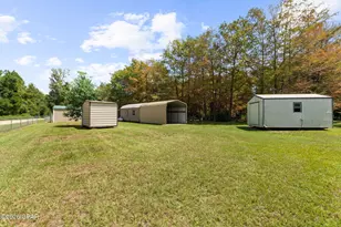 5714 Concord Rd, Bascom, FL 32423 - Photo 34