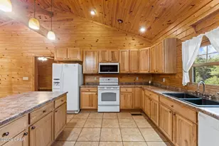 5714 Concord Rd, Bascom, FL 32423 - Photo 10