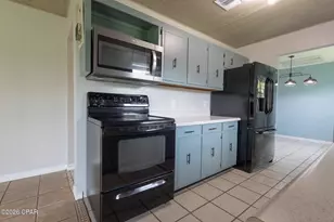 1302 W 12th St, Lynn Haven, FL 32444 - Photo 10