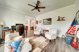 145 Martingale Lp, Lynn Haven, FL 32444 - Photo 8