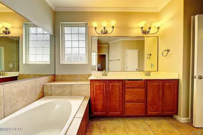 4021 Oak Forest Drive, Panama City, FL 32404 - Photo 16