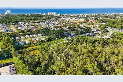 12510 Emerald Lake Drive, Panama City Beach, FL 32407 - Photo 2