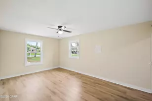 1114 Pennsylvania Ave, Lynn Haven, FL 32444 - Photo 6