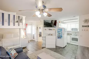 4114 Holiday Dr, Panama City, FL 32408 - Photo 1