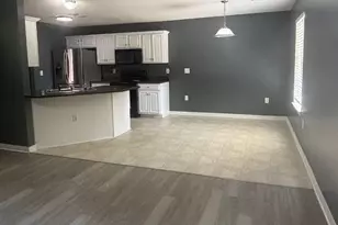 3400 Skymaster Ct, Crestview, FL 32539 - Photo 1