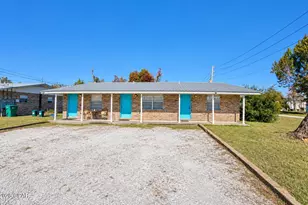 6529 Chipewa St, Panama City, FL 32404 - Photo 1