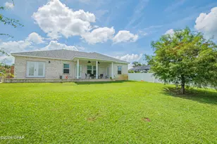 9135 Sunshine Dr, Youngstown, FL 32466 - Photo 6