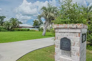 9135 Sunshine Dr, Youngstown, FL 32466 - Photo 4