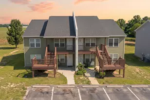 131 Gwyn Dr, Panama City, FL 32408 - Photo 1