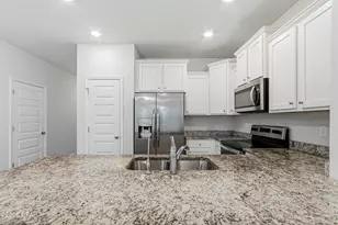 1617 Caleigh Ct, Lynn Haven, FL 32444 - Photo 10