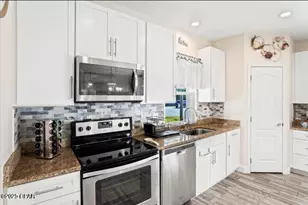 9038 Abba Ln, Panama City Beach, FL 32407 - Photo 12