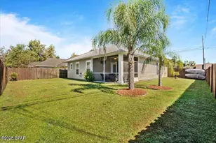 9038 Abba Ln, Panama City Beach, FL 32407 - Photo 4