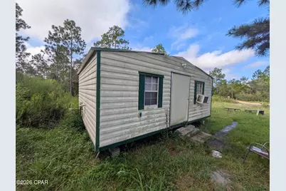 17728 Foster Road, Fountain, FL 32438 - Photo 4