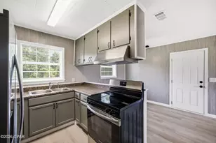 1136 Transmitter Rd, Panama City, FL 32401 - Photo 16