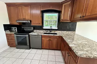 5430 Olympia Dr, Panama City, FL 32404 - Photo 10