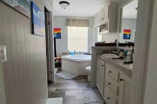 2377 Phillips Rd, Cottondale, FL 32431 - Photo 22