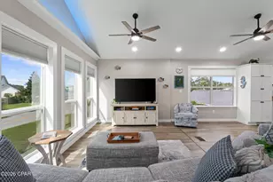 216 Gulf Aire Dr, Port Saint Joe, FL 32456 - Photo 30