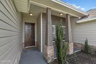 2614 Paige Cir, Panama City, FL 32405 - Photo 2