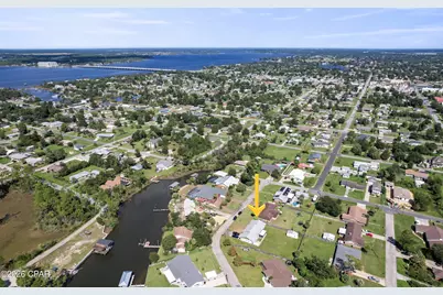 705 W 8th Street Circle, Lynn Haven, FL 32444 - Photo 14