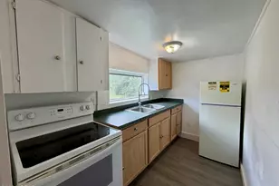 2901 Orange St, Marianna, FL 32448 - Photo 2