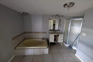6124 Michelle Cir, Panama City, FL 32404 - Photo 8