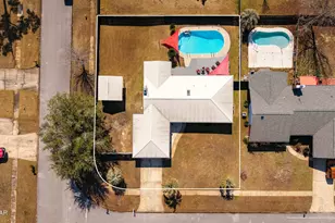 317 Moore Dr, Lynn Haven, FL 32444 - Photo 2