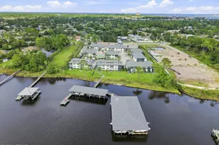 7813 N Lagoon Dr, Panama City, FL 32408 - Photo 44