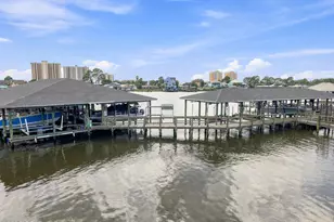 7813 N Lagoon Dr, Panama City, FL 32408 - Photo 2